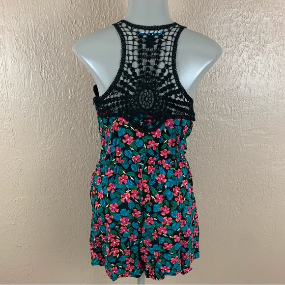 L’Amour Tank Back Lace Floral Romper - Picture 4 of 15